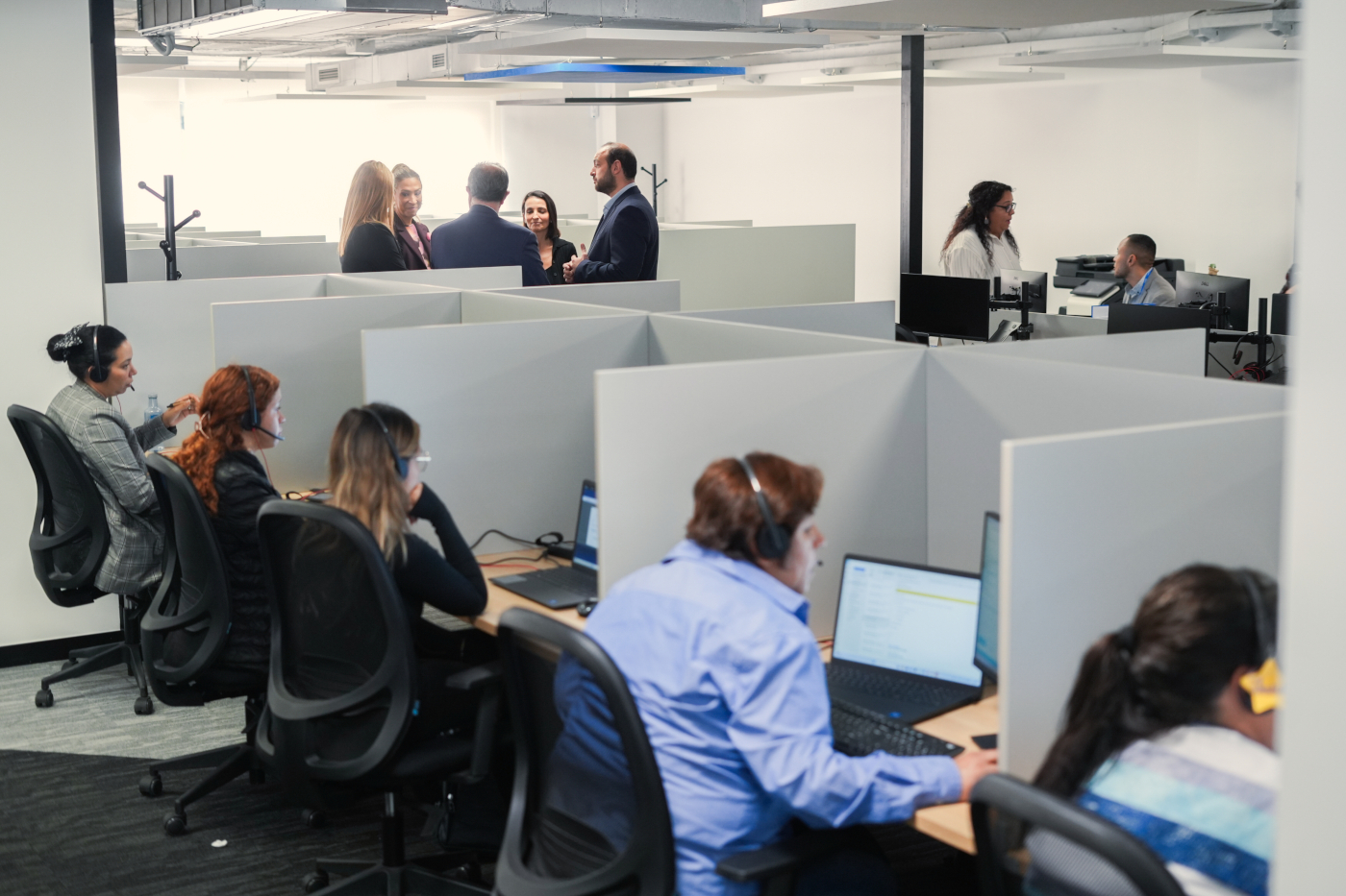 DIGI inaugura un nuevo centro de atención al cliente en Valencia, con el que creará más de 150 empleos directos